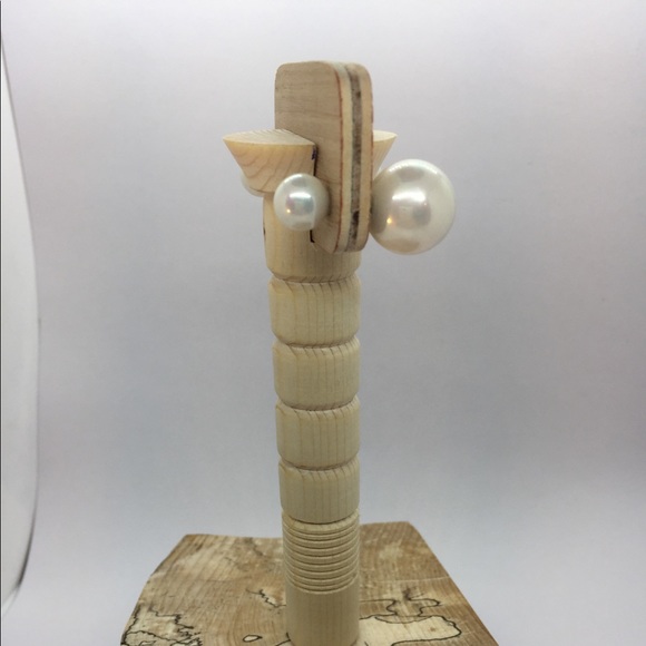 925 White iridescent earrings double stud - Picture 4 of 9